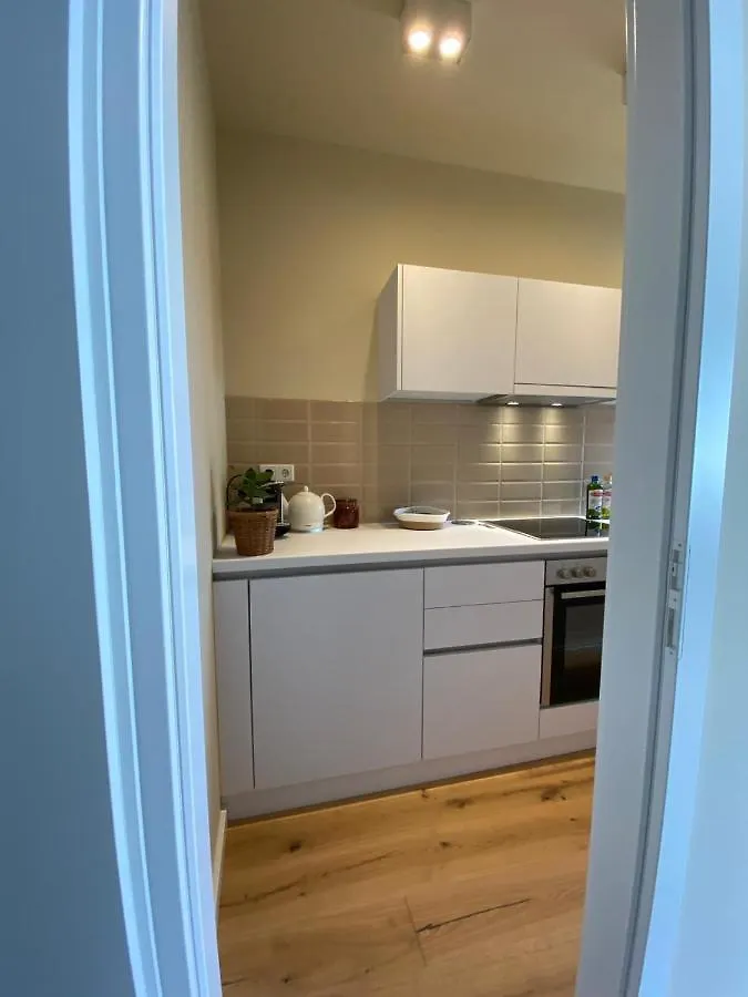 Appartement Himmelbett-Studio Ueber Duesseldorf, Neu
